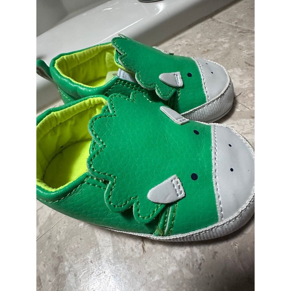 Cat and jack boys dinosaur triceratops crib shoes 3-6 months fall dnr‎